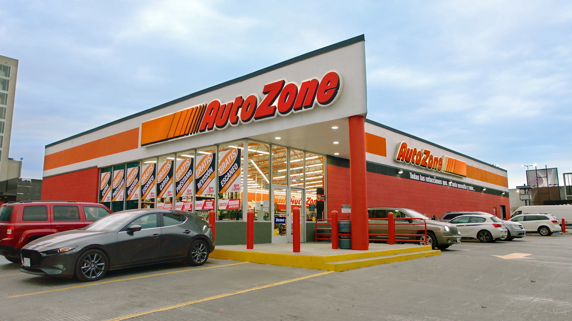 Image of an AutoZone store